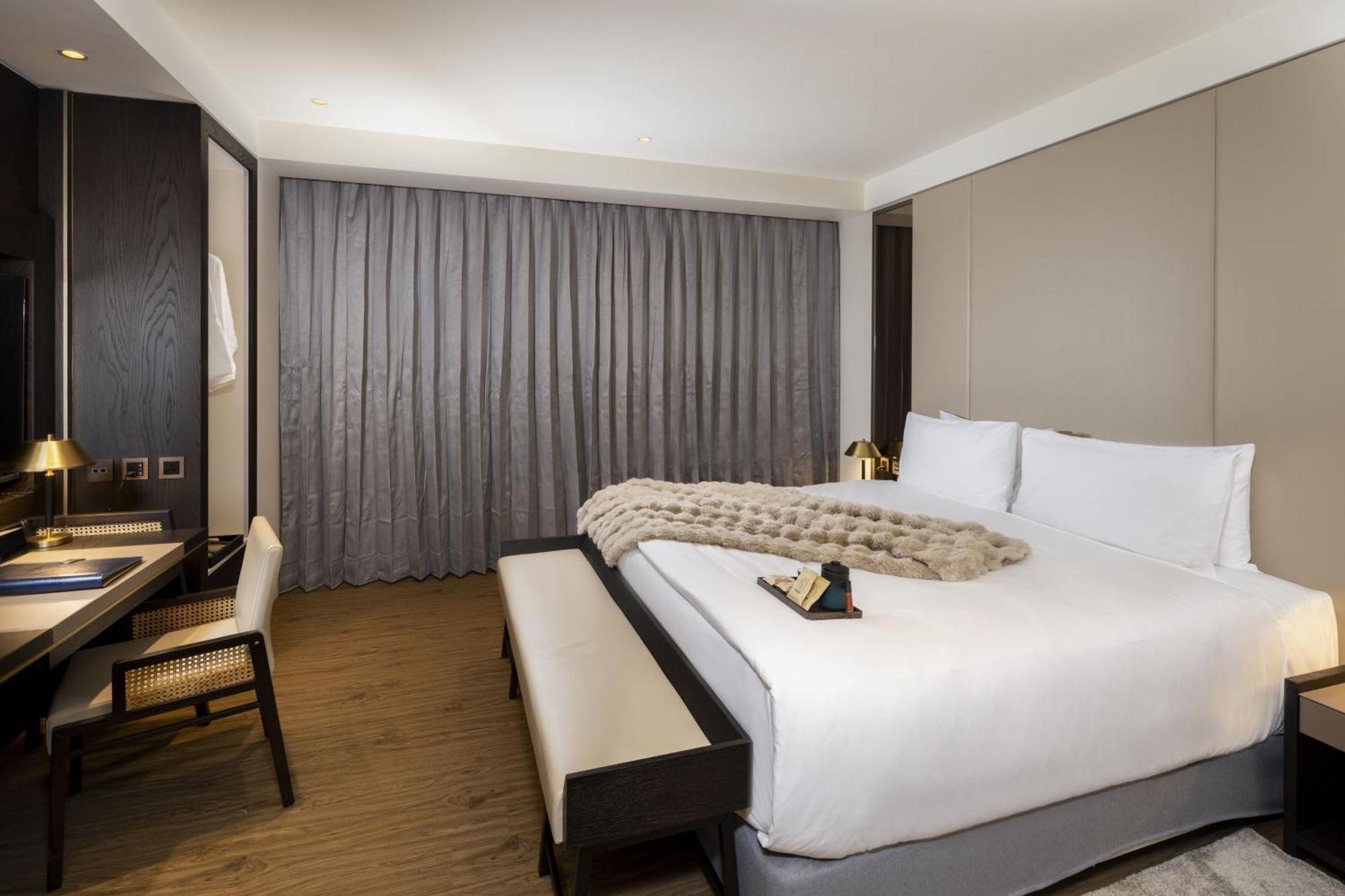 Voyage Kaohsiung By Cosmos Oasis Hotell Exteriör bild